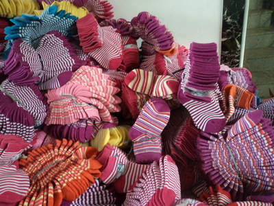 【冬季熱賣產(chǎn)品、廠家直供、批發(fā)卡通條紋童襪】價格,廠家,圖片,襪子,晉州市美玲針織品經(jīng)銷部-